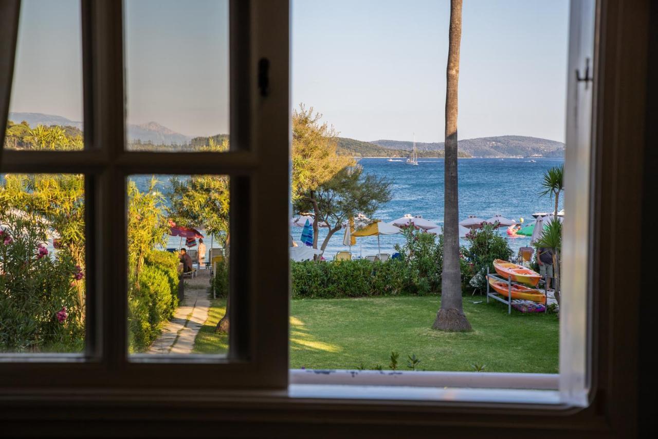 Elati Beach Aparthotel Nydrí Eksteriør bilde